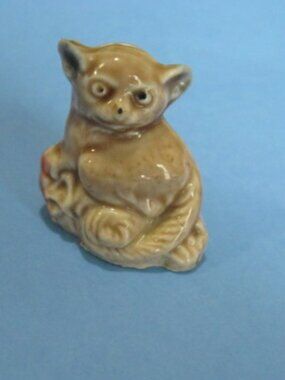 *5/$25 Bushbaby Wade Red Rose Tea Figure Whimsie